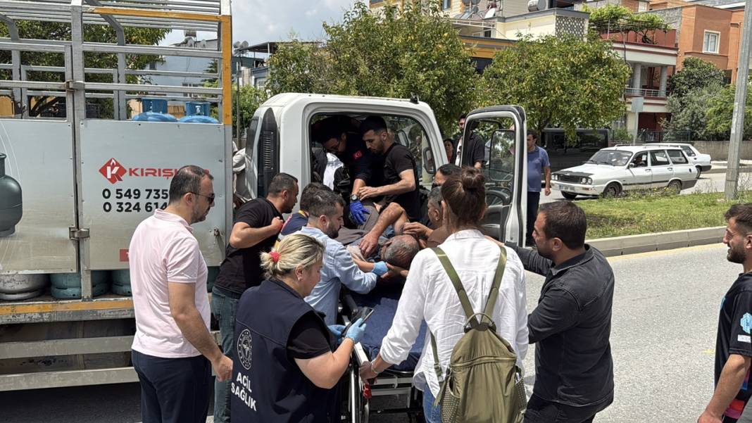 Trafikteki kavgaya kalbi dayanmadı! 1
